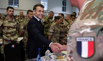 Frankreich erlaubt US-Flugzeugen in Golfregion Nutzung seiner Militärstützpunkte