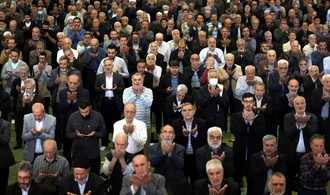 Teheran: Iraner versammeln sich zum ersten Freitagsgebet seit Kriegsbeginn