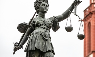 88-jähriger Berliner stirbt nach Betäubung bei Raub: Weitere Mittäterin verurteilt