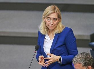 Warken freut sich über EU-Einigung zum Pharmapaket