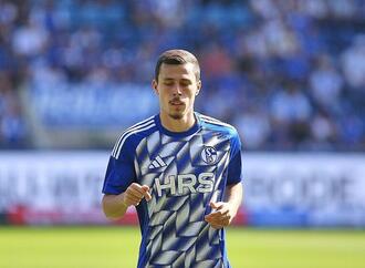 2. Bundesliga: Schalke verteidigt Tabellenführung