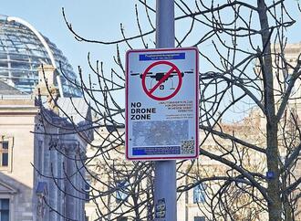 Gefahr durch Drohnen - Klöckner in Sorge um die Reichstagskuppel