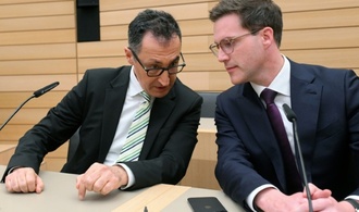 Bundesparteien beraten über Ausgang der Wahl in Baden-Württemberg