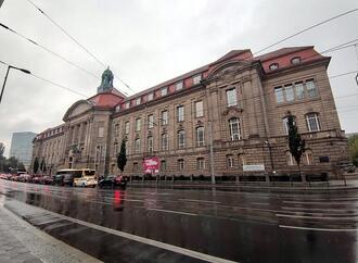 Ostdeutsche Unternehmen sind unzufriedener mit Wirtschaftspolitik