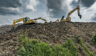 Mindestens vier Tote bei Erdrutsch auf Indonesiens größter Müllkippe