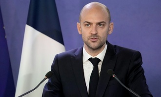 Frankreich fordert neue iranische Führung zu ''radikalem Kurswechsel'' auf