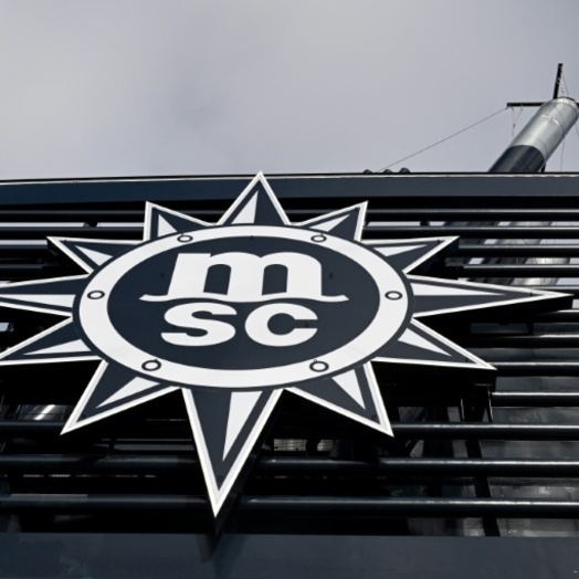 Schweizer Reederei MSC stoppt Exporte aus der Golfregion wegen Kriegsrisiken