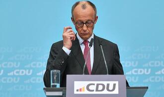 Regierung rechnet mit Wachstumsdämpfer - Reformpaket auf der Kippe