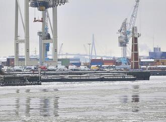 Güterumschlag in deutschen Seehäfen legt 2025 zu