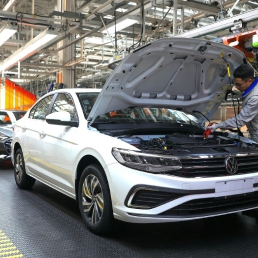 Volkswagen mit Gewinneinbruch - weitere Stellenstreichungen bis 2030