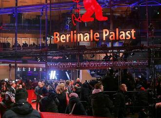 Sandra Hüller warnt vor Zensur der Berlinale