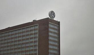 Linke fordert VW-Vorstand zur Weitergabe von Boni an Belegschaft auf