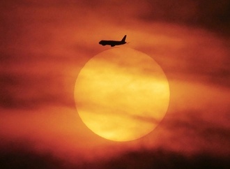 Teures Kerosin: Fluggesellschaften aus Asien und Australien erhöhen Ticketpreise