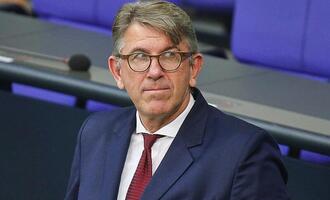 Börsenverein des deutschen Buchhandels kritisiert Weimer scharf