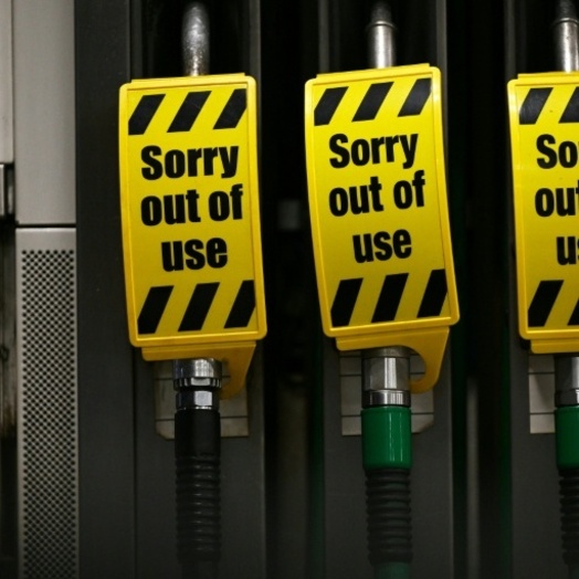 IEA-Staaten wollen 400 Millionen Barrel aus Ölreserven freigeben