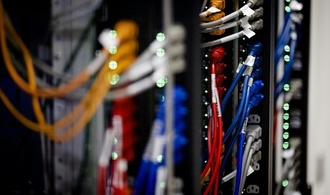 Iran-nahe Gruppe bekennt sich zu Cyberangriffen auf zwei US-Konzerne