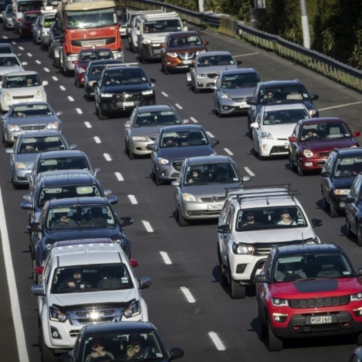 Sorge um Treibstoffvorräte: Neuseeland erwägt verpflichtende autofreie Tage