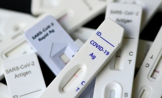 Millionenbetrug mit Coronatests in Berlin: 49-Jähriger zu langer Haft verurteilt