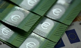 Bei Kontrolle von Auto: Fahnder in Bayern entdecken Bargeld in Millionenhöhe