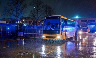 15-Jähriger entwendet Linienbus in Wiesbaden - und fährt rund 150 Kilometer
