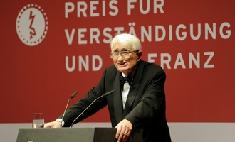 Steinmeier und Merz würdigen verstorbenen Philosophen Habermas