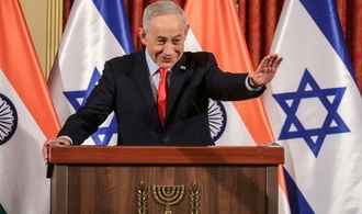 Netanjahu macht sich über Internet-Gerüchte über seinen angeblichen Tod lustig