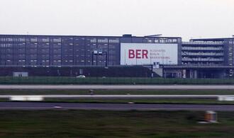 Warnstreik: Flughafen BER stellt am Mittwoch Flugverkehr ein