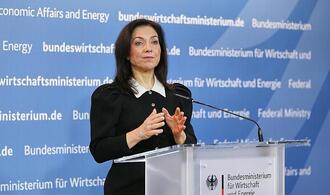 Reiche will Spritpreis-Maßnahmenpaket bis Anfang April abschließen