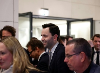 JU-Chef Winkel kritisiert Klingbeil und Verwendung des Sondervermögens