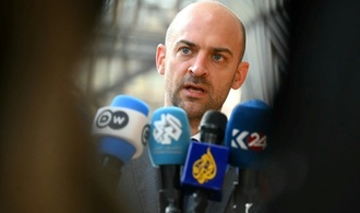 Bundeskabinett tagt mit Frankreichs Außenminister Barrot als Gast