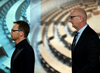 Start der rot-schwarzen Landesregierung: Neue Minister in Brandenburg vereidigt