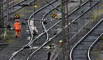 Mehrere Brandstiftungen an Bahnstrecke in Bayern - Staatsschutz ermittelt