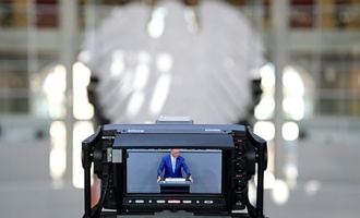 Merz mahnt vor EU-Gipfel konkrete Schritte für mehr Wettbewerbsfähigkeit an