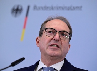 Dobrindt kann sich Einsatz für sichere Schifffahrt am Ende des Iran-Kriegs vorstellen