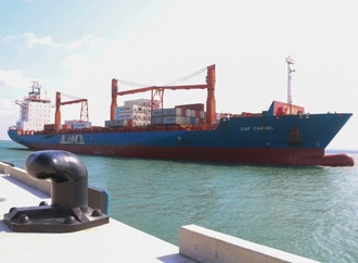 Iran-Krieg: Tausende Luxuswagen auf Weg nach Dubai auf kenianischer Insel gestrandet