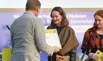 Katerina Poladjan bekommt Preis der Leipziger Buchmesse