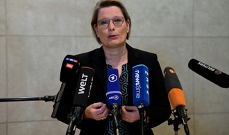 Justizministerin Hubig zu digitaler Gewalt: Täter sollen sich nicht mehr sicher fühlen