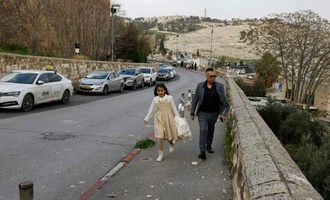 Einschlag von Geschoss im jüdischen Viertel der Altstadt von Jerusalem