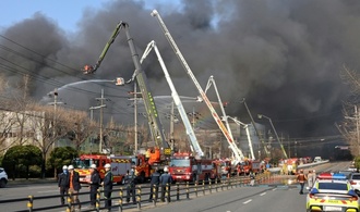Mindestens elf Tote bei verheerendem Brand in Autoteilefabrik in Südkorea