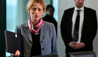 Von Familienministerin geplante Beschränkungen bei ''Demokratie leben!'' stoßen auf Kritik