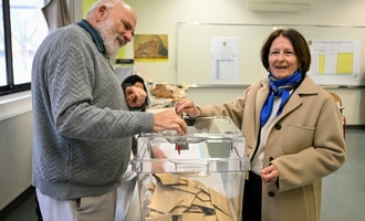Kommunalwahl in Frankreich: Rechtspopulisten scheitern in Toulon