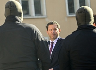 SPD-Spitze will sich Personaldebatte in Partei stellen - Parteilinke unzufrieden