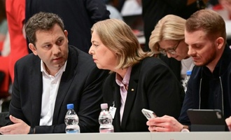 SPD-Generalsekretär gegen Klingbeil-Ablösung und will auch selbst im Amt bleiben