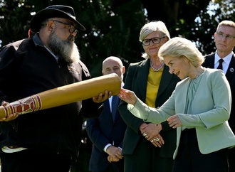 Abkommen mit Australien: Von der Leyen will Rohstoffe für Unternehmen sichern