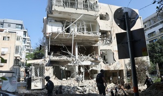 Sechs Verletzte bei iranischen Raketenangriffen auf Tel Aviv