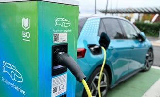 Schwacher EU-Neuwagenmarkt im Februar - Verbrenner-Anteil weiter rückläufig