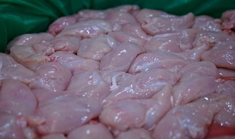 Eine Tonne ungekühltes Hähnchenfleisch in Nordrhein-Westfalen beschlagnahmt