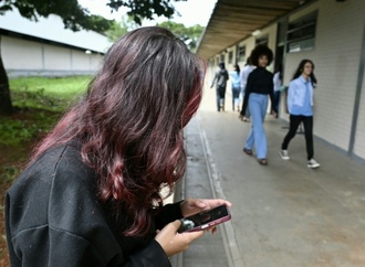 Social-Media-Verbot: Britische Teenager testen in Pilotprojekt verschiedene Modelle