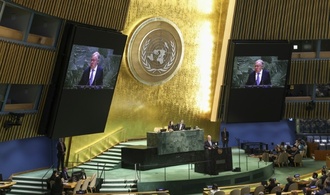 UNO verurteilt Sklavenhandel als ''schwerstes Verbrechen gegen die Menschlichkeit''