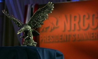 Trump erhält ''Amerika zuerst''-Preis von eigener Partei